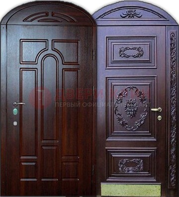 Стильная железная арочная дверь с декоративным элементом ДА-24 в Севастополе