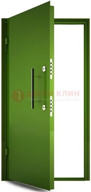 Зеленая металлическая бронированная дверь ДБ-8 в Севастополе
