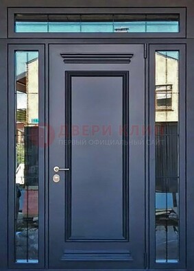 Черная металлическая дверь с фрамугой и филенкой ДФГ-19 в Севастополе