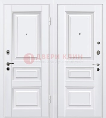 Белая металлическая дверь с МДФ ДМ-179 в Севастополе