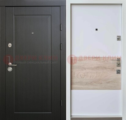 Черная металлическая дверь с белой МДФ внутри ДМ-230 в Севастополе