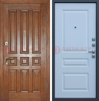 Стальная дверь с классическими панелями МДФ ДМ-383 в Севастополе