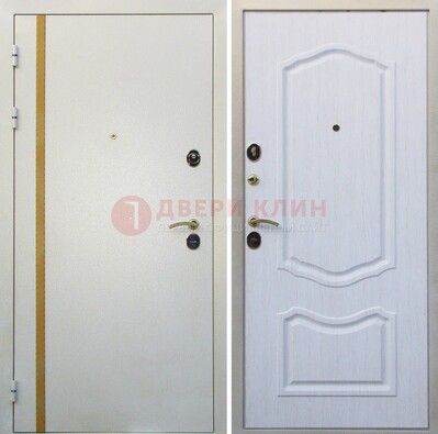 Белая входная дверь с порошковым напылением ДП-136 в Севастополе