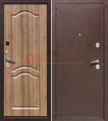 Коричневая железная дверь с порошковым окрасом ДП-191 в Раменском