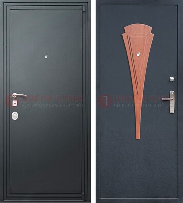 Черная железная дверь с порошковым покрытием и накладкой МДФ внутри ДП-245 в Севастополе