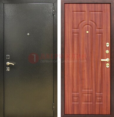 Входная темно-серая дверь с порошковой отделкой и МДФ Миланский орех ДП-281 в Севастополе