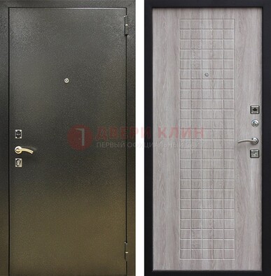 Железная темная дверь с порошковым покрытием и филенчатой МДФ ДП-297 в Севастополе