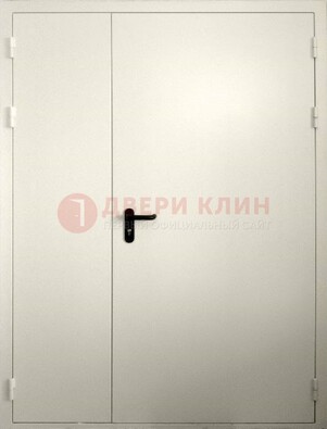 Белая противопожарная двупольная дверь ДПМ-02/60 в Севастополе