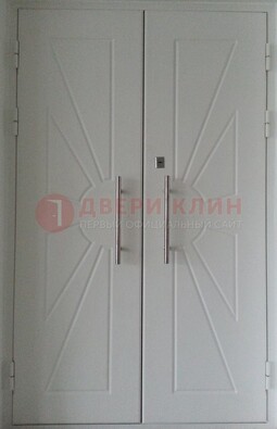 Парадная двухстворчатая дверь с фрезерованным МДФ ДПР-14 в Севастополе