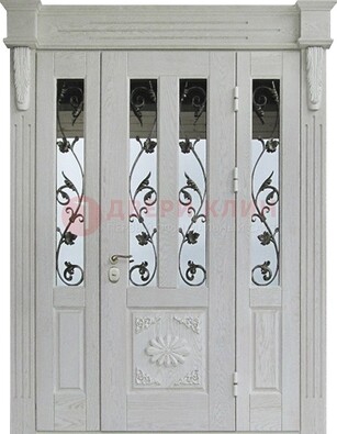 Входная парадная дверь со стеклом и ковкой в белом цвете ДПР-93 в Севастополе