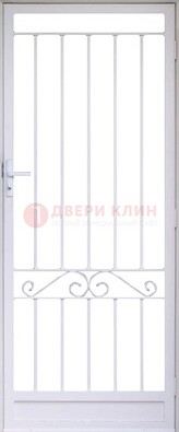 Белая стальная решетчатая дверь с волютами ДР-30 в Севастополе