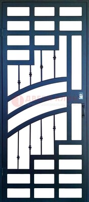 Современная металлическая решетчатая дверь ДР-38 в Севастополе