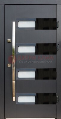 Черная стальная дверь МДФ хайтек со стеклом ДС-16 в Севастополе