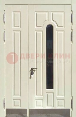 Белая двухстворчатая металлическая дверь со стеклом ДС-71 в Севастополе