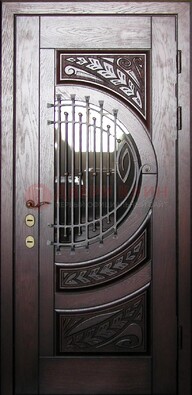 Одностворчатая входная дверь со стеклом и ковкой ДСК-21 в Севастополе