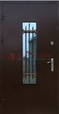 Надежная металлическая дверь со стеклом и ковкой ДСК-47 в Севастополе