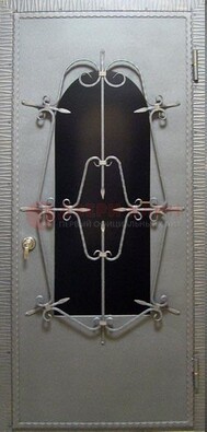 Железная дверь со стеклом и ковкой ДСК-74 для каркасного дома в Подольске