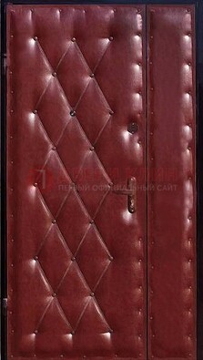 Бордовая тамбурная дверь ДТМ-25 в Севастополе