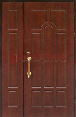 Стальная полуторная дверь для частного дома ПЛ-13 в Севастополе
