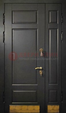 Черная полуторная железная дверь для частного дома ПЛ-2 в Севастополе